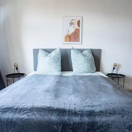 Familienwohnung Am Sonnenberg Апартаменты Хемниц